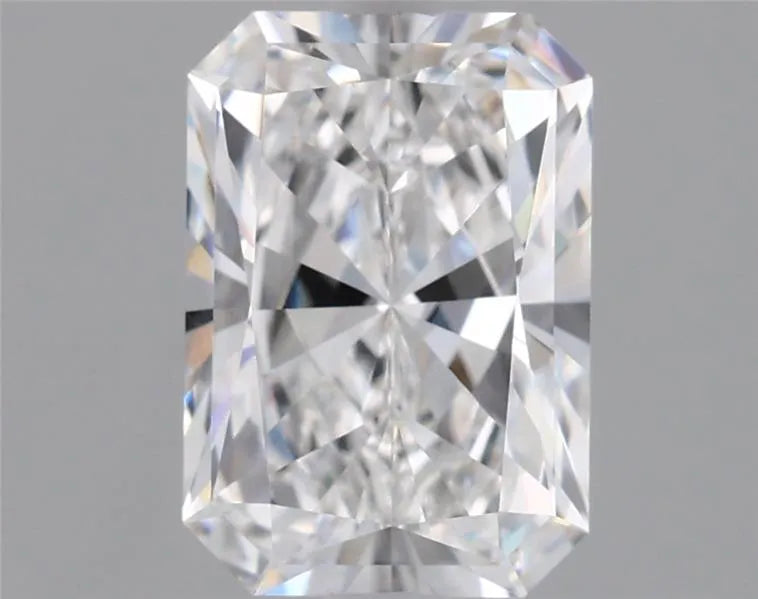 1.51ct Radiant Lab Grown Diamond (Colour F, Clarity VVS2, IGI Certified)