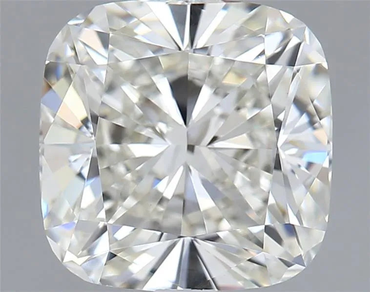 2.08ct Cushion modified Lab Grown Diamond (Colour G, Clarity VVS2, IGI Certified)