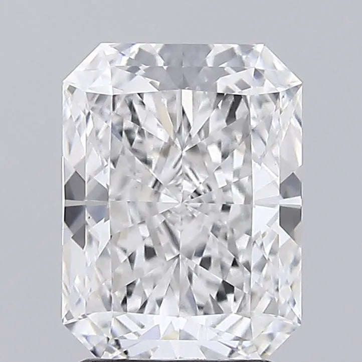 2.31ct Radiant Lab Grown Diamond (Colour E, Clarity VVS2, IGI Certified)