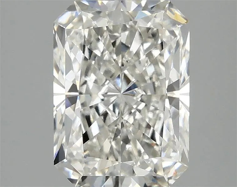 2.57ct Radiant Lab Grown Diamond (Colour G, Clarity VVS2, IGI Certified)