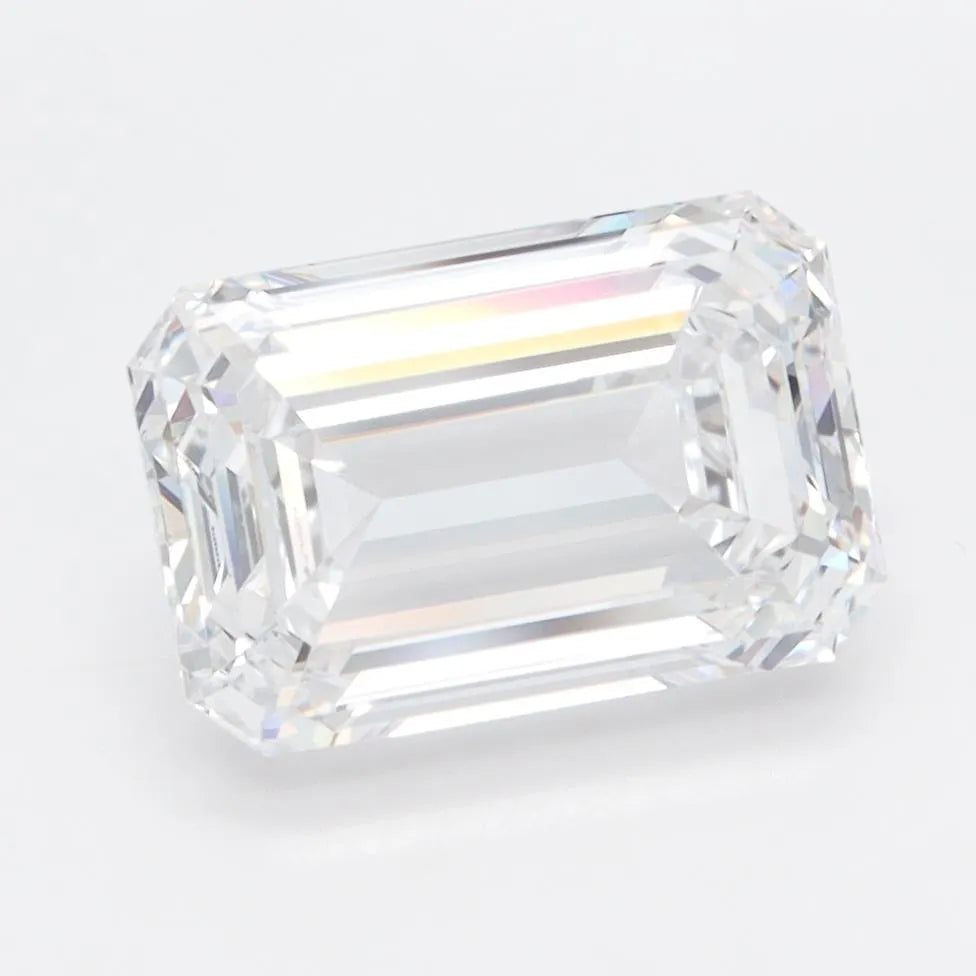 2.90ct Emerald Lab Grown Diamond (Colour D, Clarity IF, IGI Certified)