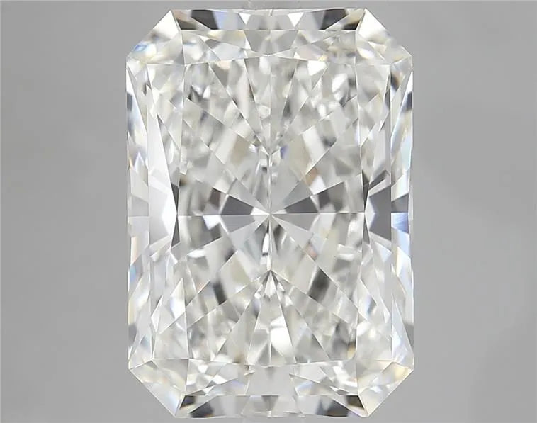 7.86ct Radiant Lab Grown Diamond (Colour G, Clarity VVS2, IGI Certified)