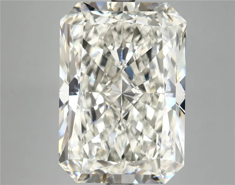 8.23ct Radiant Lab Grown Diamond (Colour G, Clarity VVS2, IGI Certified)