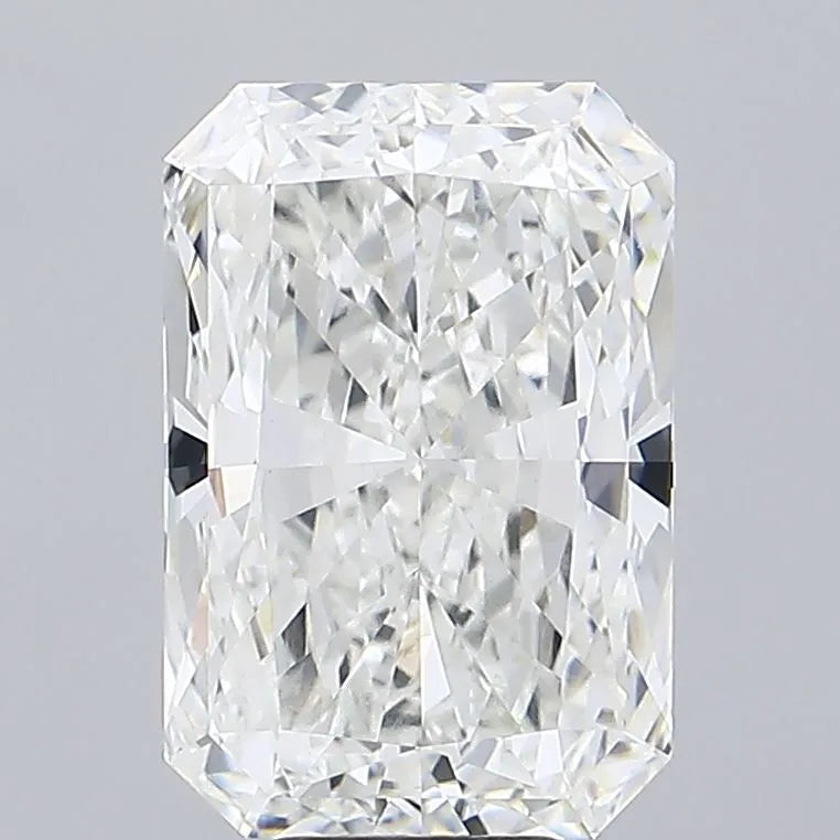 8.88ct Radiant Lab Grown Diamond (Colour G, Clarity VVS2, IGI Certified)